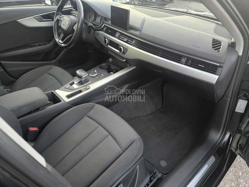 Audi A4 - fotografija 20