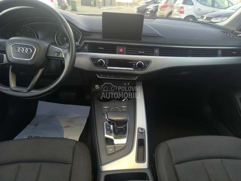 Audi A4 - fotografija 23