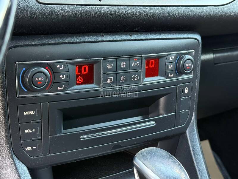 Citroen C5 - fotografija 30