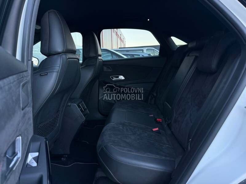 Citroen DS7 - fotografija 18