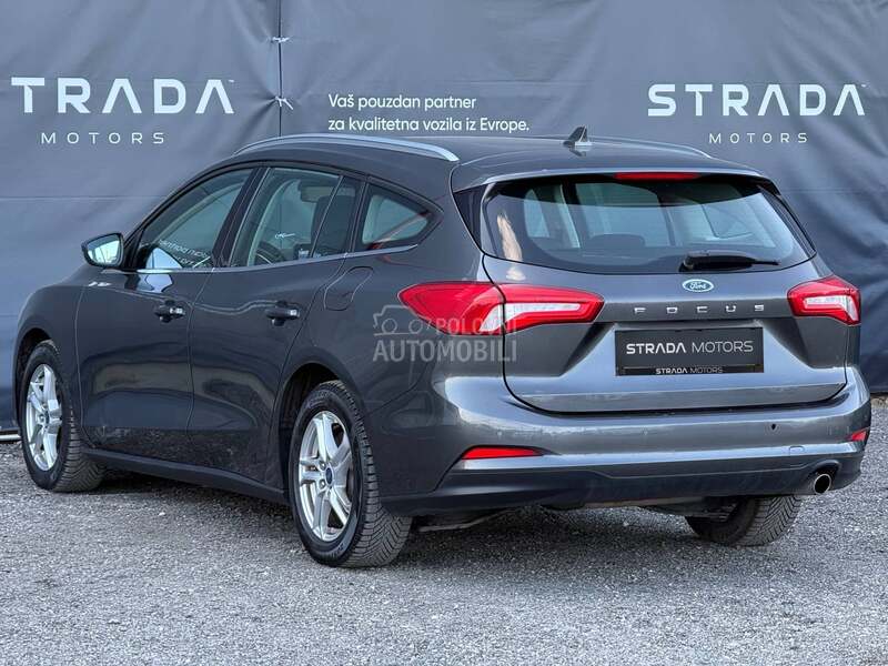 Ford Focus - fotografija 8
