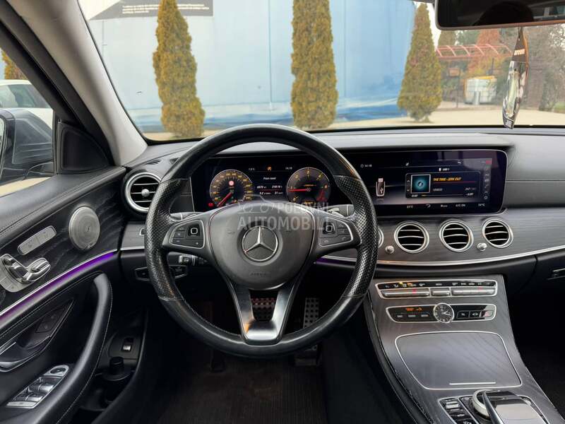 Mercedes-Benz E 220 - fotografija 19