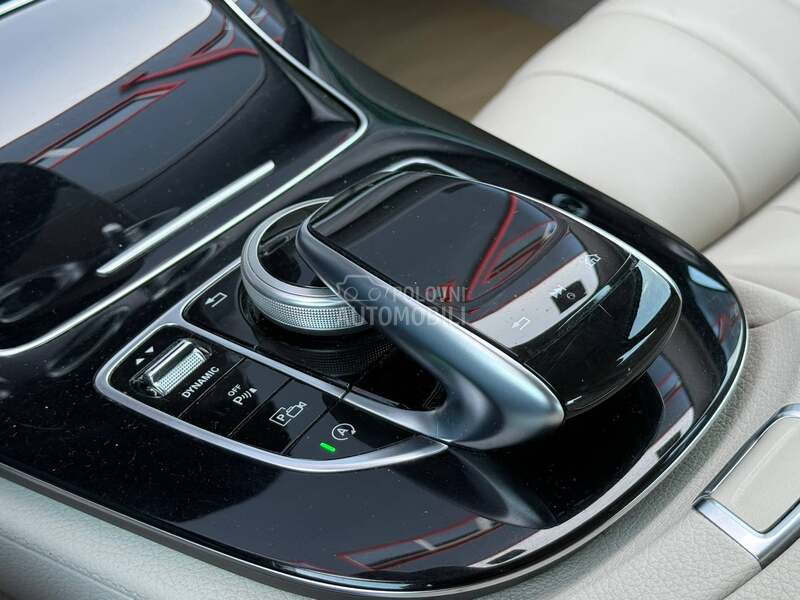 Mercedes-Benz E 220 - fotografija 40