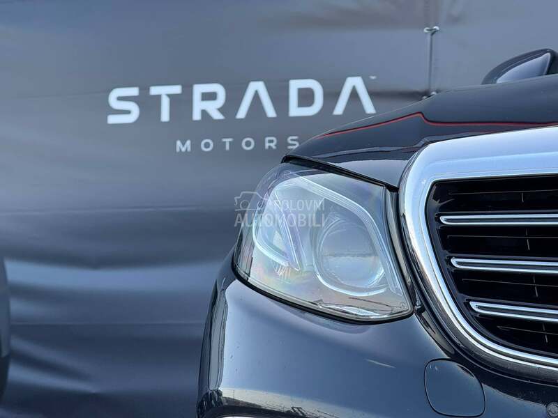 Mercedes-Benz E 220 - fotografija 44