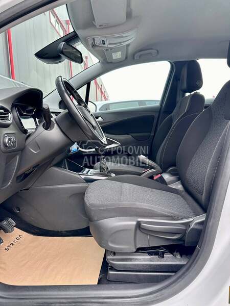Opel Crossland X - fotografija 13