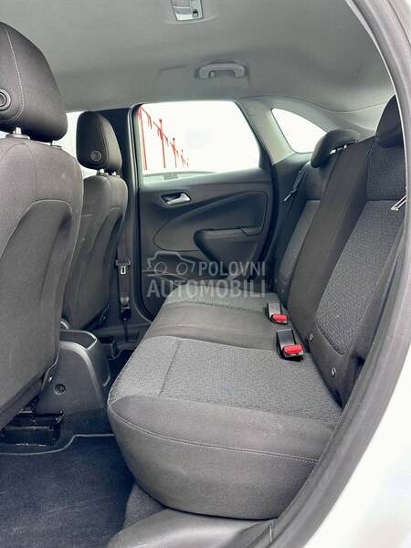 Opel Crossland X - fotografija 16