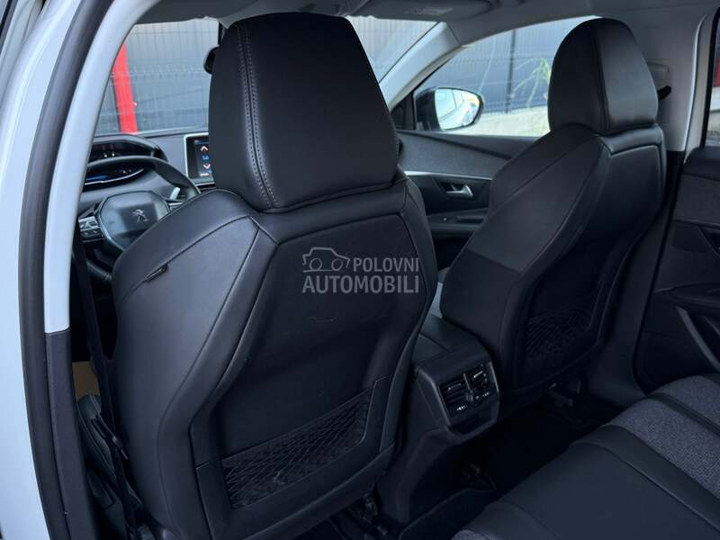 Peugeot 3008 - fotografija 20