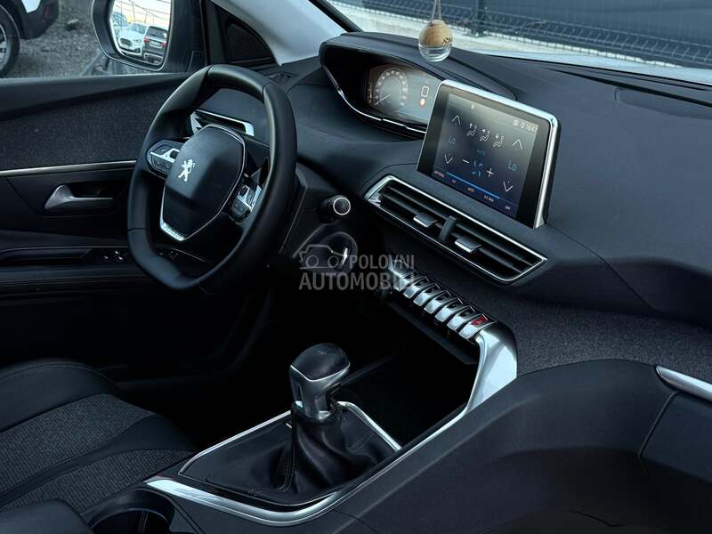 Peugeot 3008 - fotografija 22