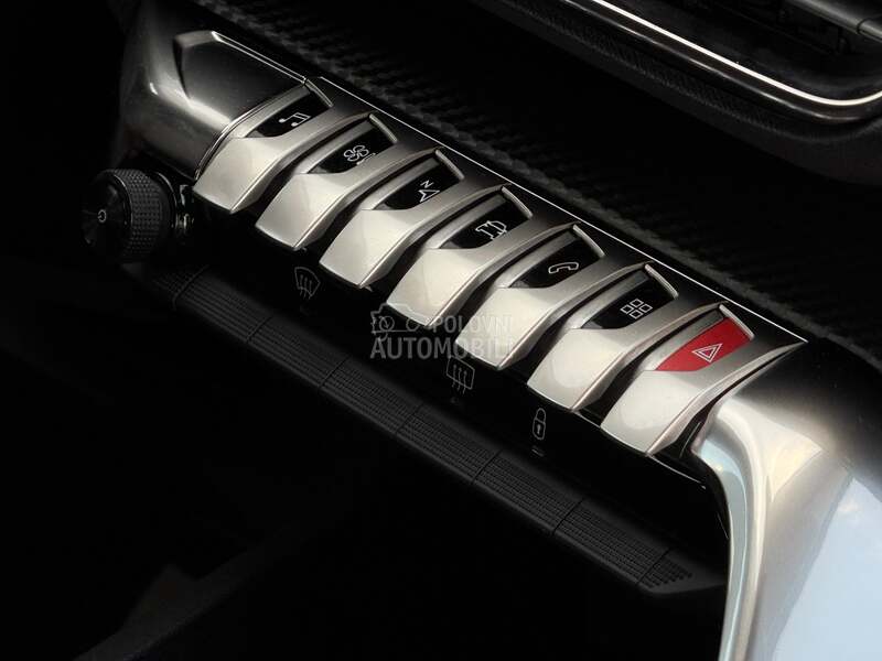 Peugeot 3008 - fotografija 2