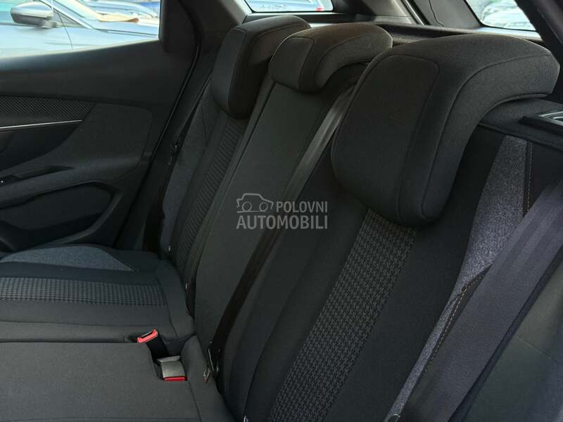 Peugeot 3008 - fotografija 17
