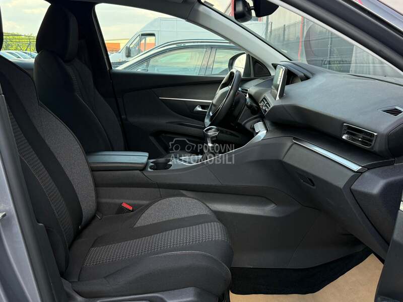 Peugeot 3008 - fotografija 18