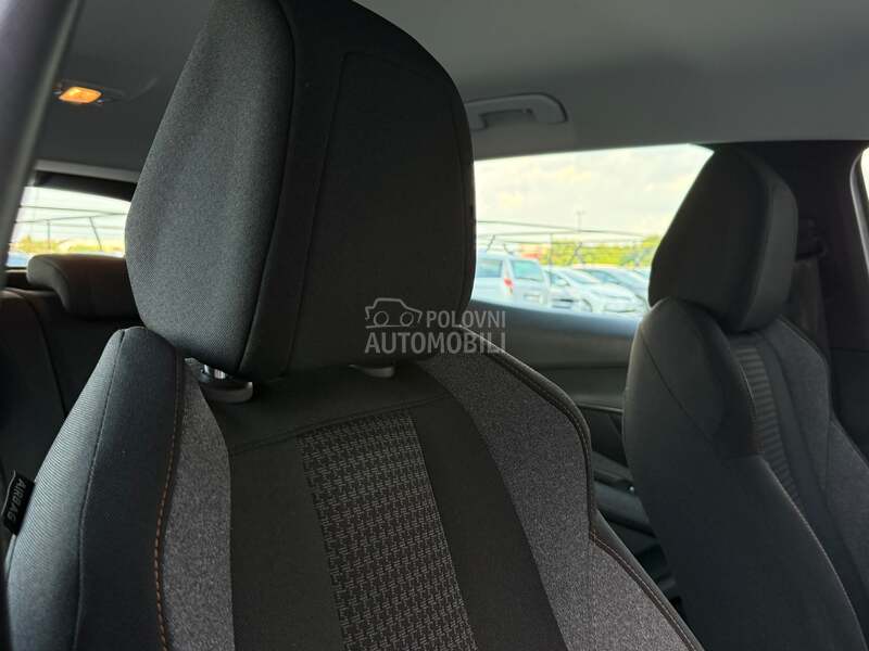 Peugeot 3008 - fotografija 22