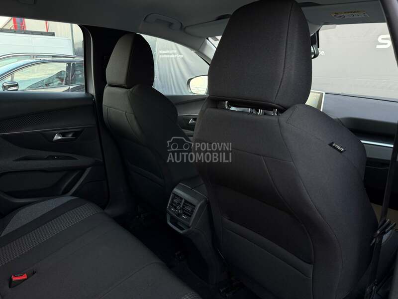 Peugeot 3008 - fotografija 24