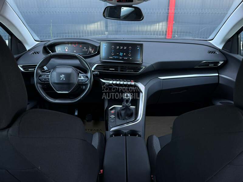 Peugeot 3008 - fotografija 31