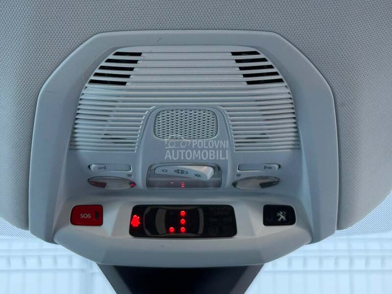 Peugeot 3008 - fotografija 41