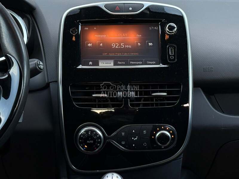 Renault Clio - fotografija 22