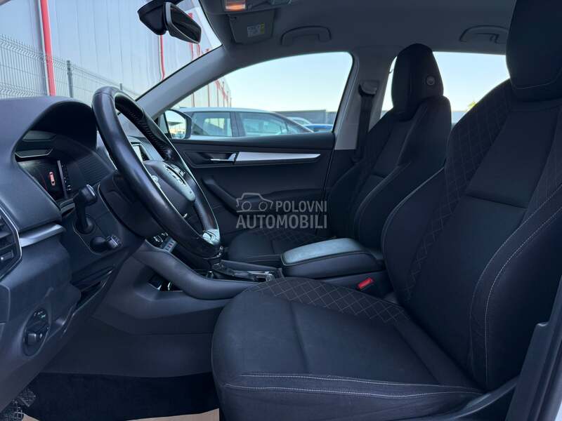 Škoda Karoq - fotografija 12
