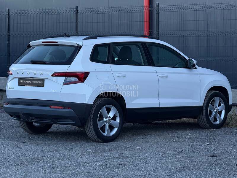 Škoda Karoq - fotografija 8