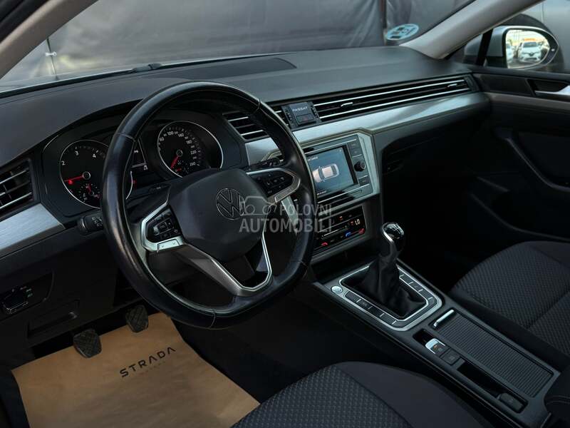 Volkswagen Passat B8 - fotografija 13