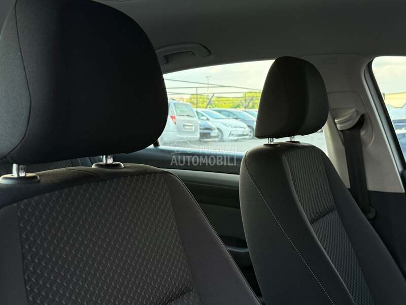 Volkswagen Passat B8 - fotografija 25