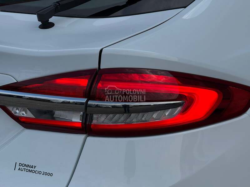 Ford Mondeo - fotografija 4