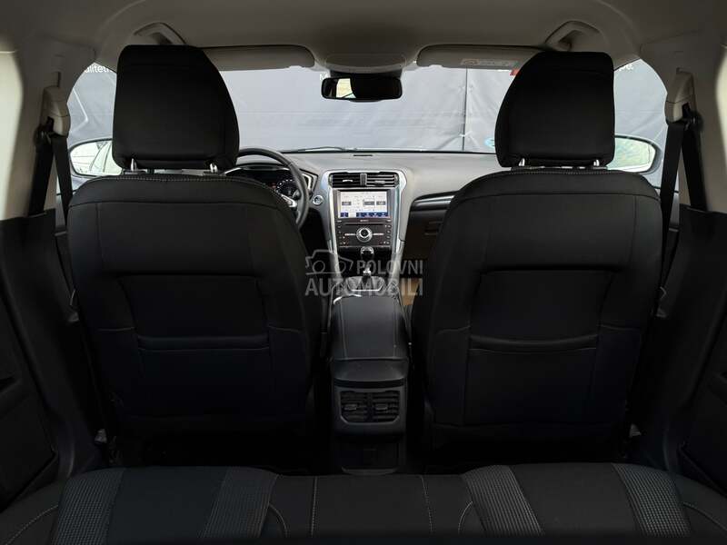 Ford Mondeo - fotografija 32