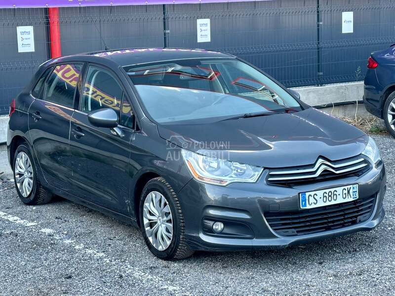Citroen C4 - fotografija 4