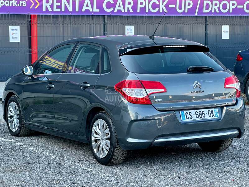 Citroen C4 - fotografija 7