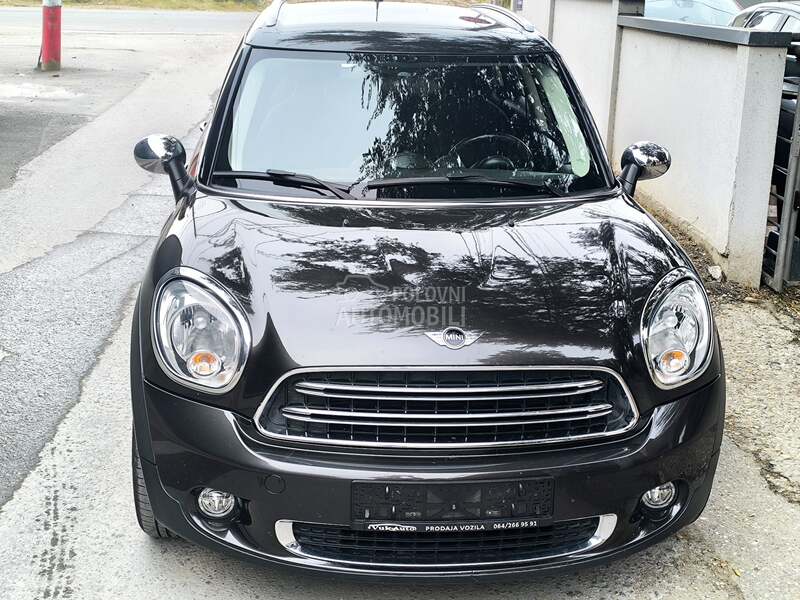 MINI Countryman - fotografija 3