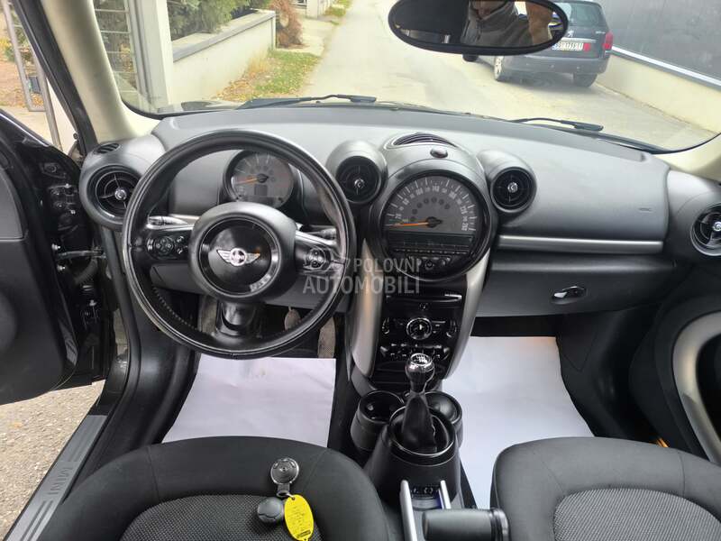 MINI Countryman - fotografija 21