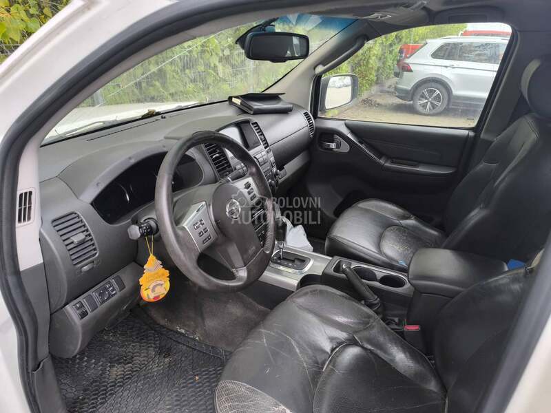 Nissan Navara - fotografija 5