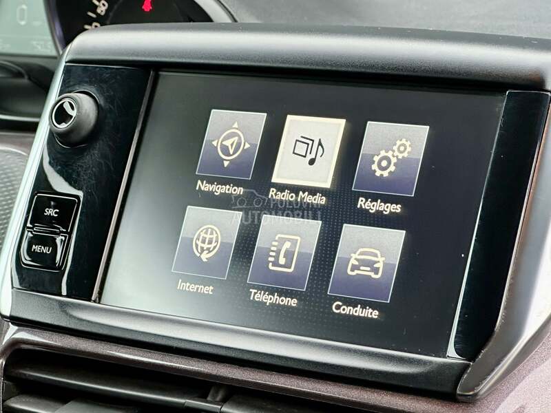 Peugeot 2008 - fotografija 16